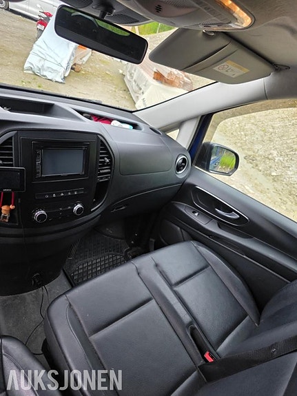 Mercedes-Benz vito 18 of 30