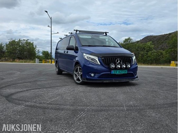 Mercedes-Benz vito 2 of 30