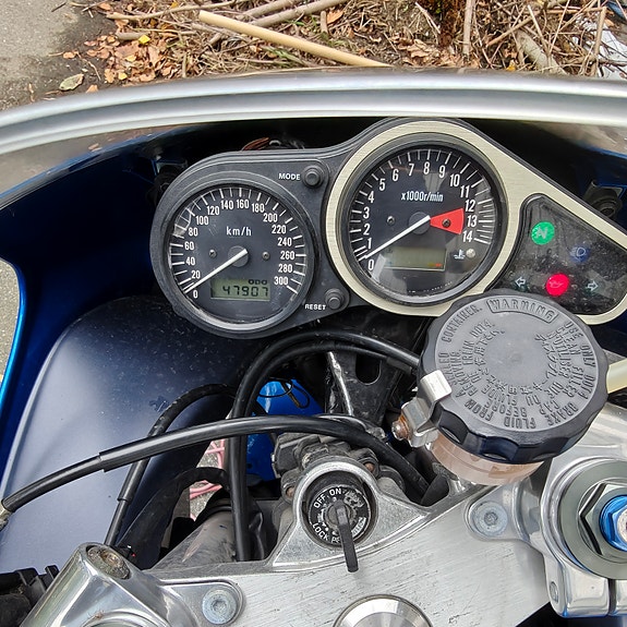 Kawasaki NINJA ZX-9R 5 of 11