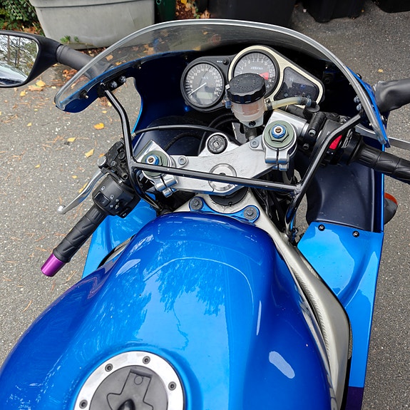 Kawasaki NINJA ZX-9R 6 of 11