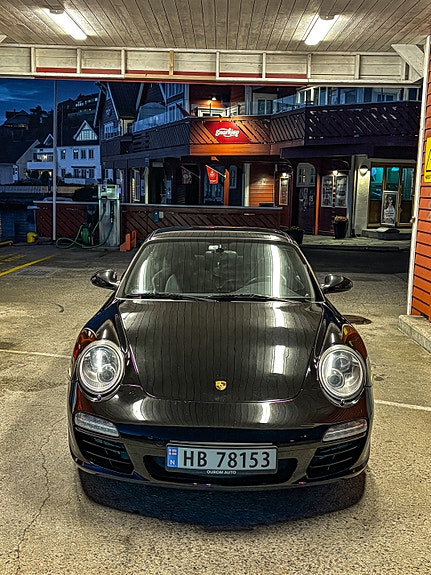 Porsche 911 3 of 11