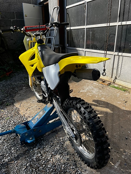 Suzuki Rm 85 6 of 29