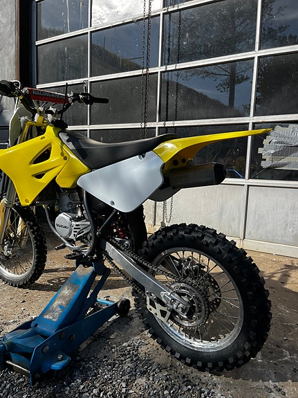 Suzuki Rm 85 5 of 29
