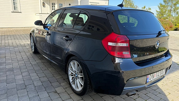 BMW 118d 4 of 10