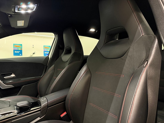 Mercedes-Benz A250 e 18 of 30