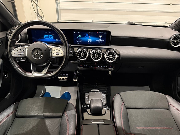 Mercedes-Benz A250 e 21 of 30