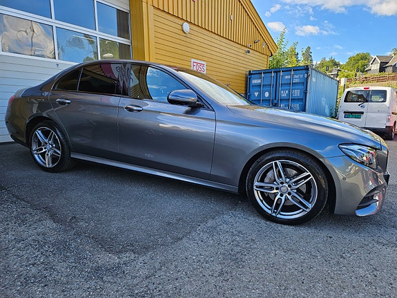 Mercedes-Benz E220 d 5 of 30