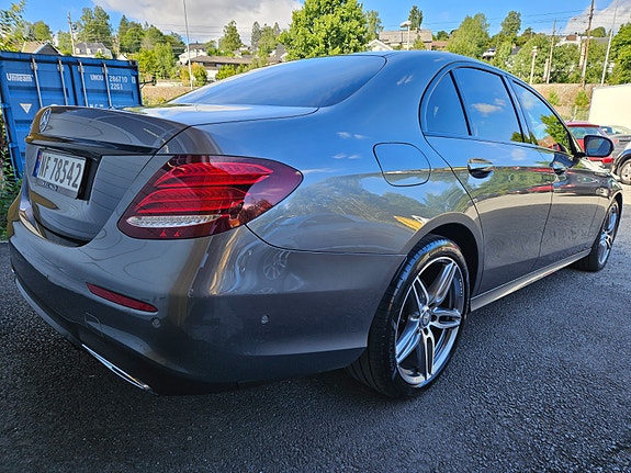 Mercedes-Benz E220 d 8 of 30