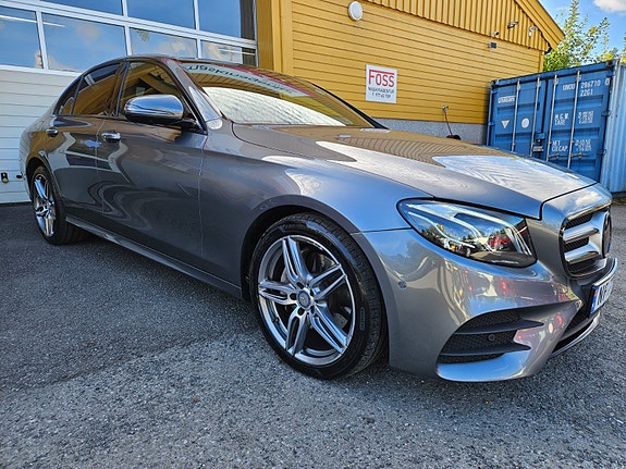 Mercedes-Benz E220 d 4 of 30