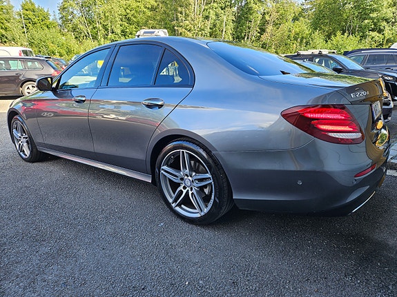 Mercedes-Benz E220 d 15 of 30
