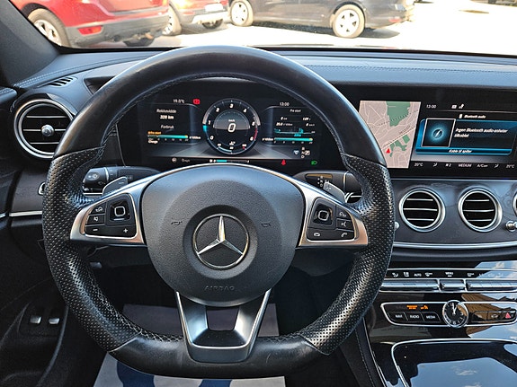 Mercedes-Benz E220 d 29 of 30