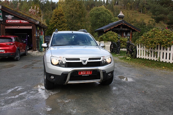 Dacia Duster 5 of 16