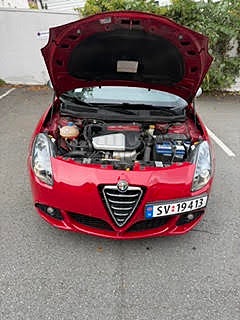 Alfa Romeo Giulietta 14 of 14
