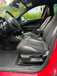 Alfa Romeo Giulietta 13 of 14