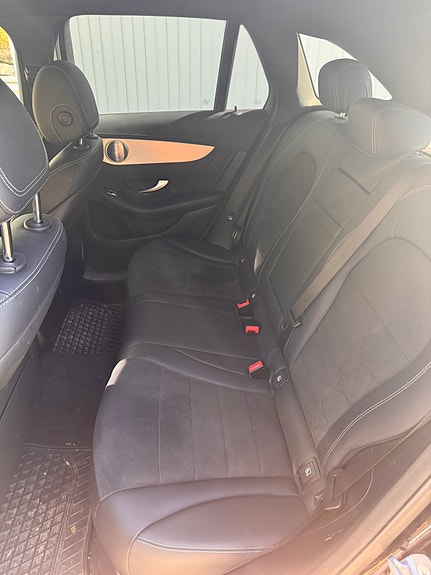 Mercedes-Benz GLC350 e 12 of 13