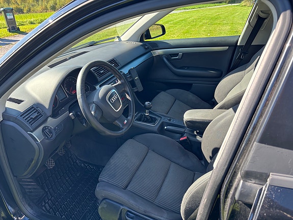 Audi A4 14 of 18