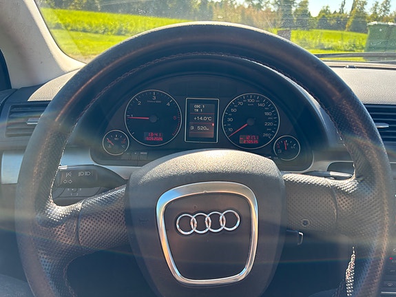 Audi A4 2 of 18
