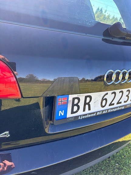 Audi A4 9 of 18