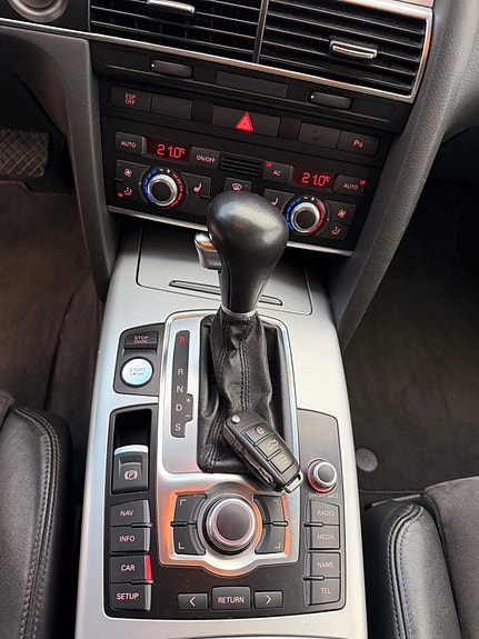 Audi A6 allroad 17 of 25