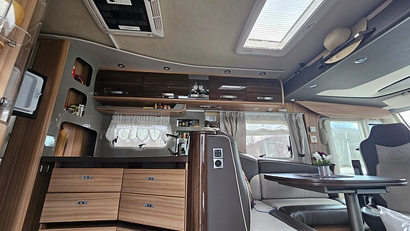 Knaus I 900 sun 15 of 24