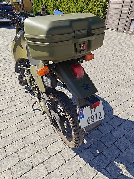Suzuki DR 350SE 4 of 14