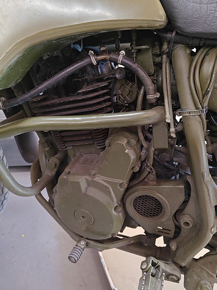 Suzuki DR 350SE 11 of 14