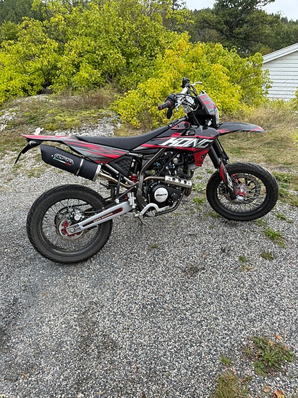 Fantic XMF 125 4 of 7