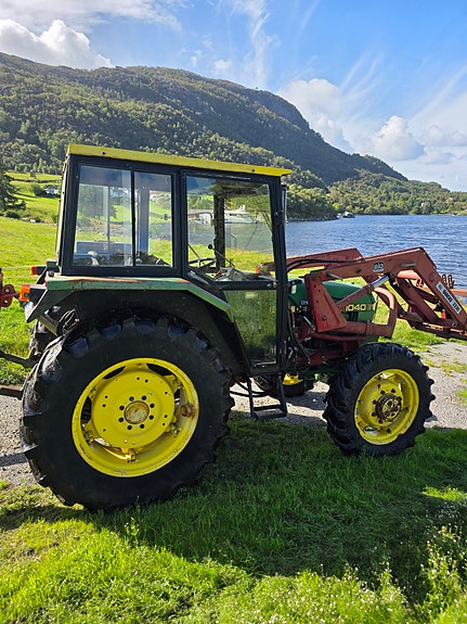 John Deere 1040 3 of 10