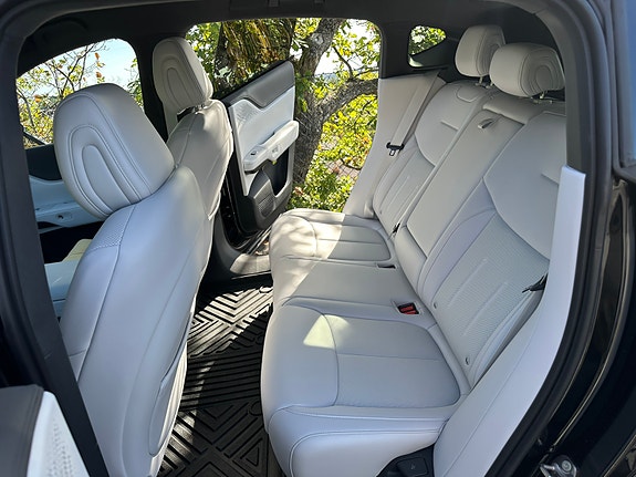 XPeng G6 12 of 24