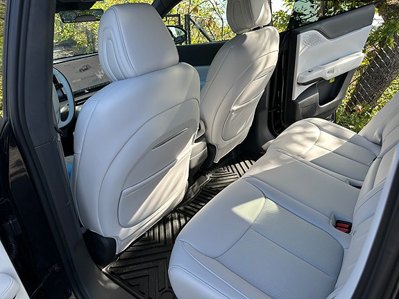 XPeng G6 11 of 24