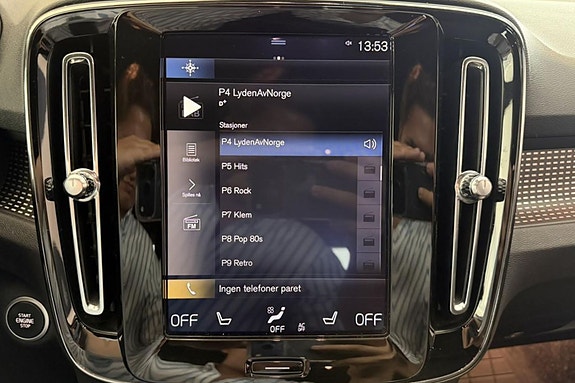 Volvo XC40 25 of 30