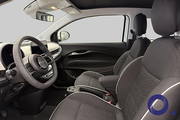 Fiat 500C 11 of 17