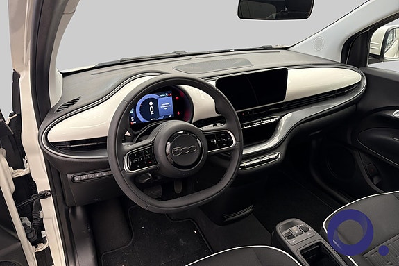 Fiat 500C 13 of 17