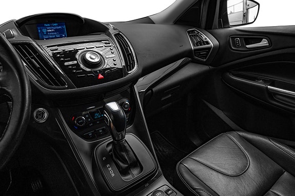 Ford Kuga 12 of 13