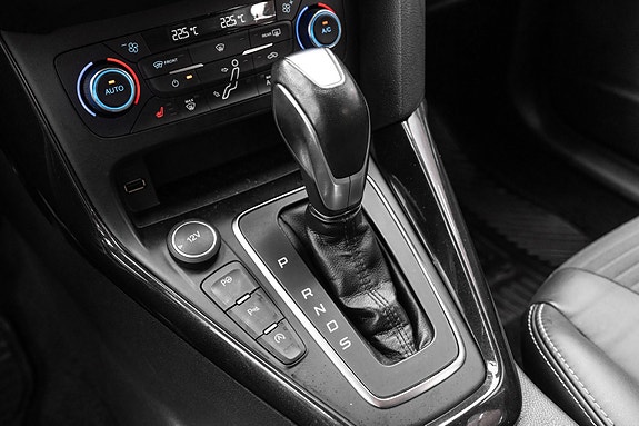 Ford Focus 22 of 30