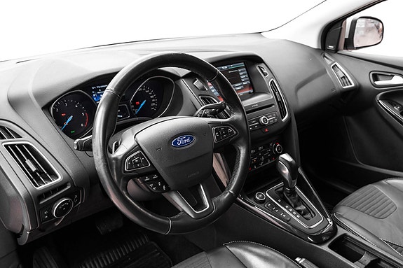 Ford Focus 19 of 30