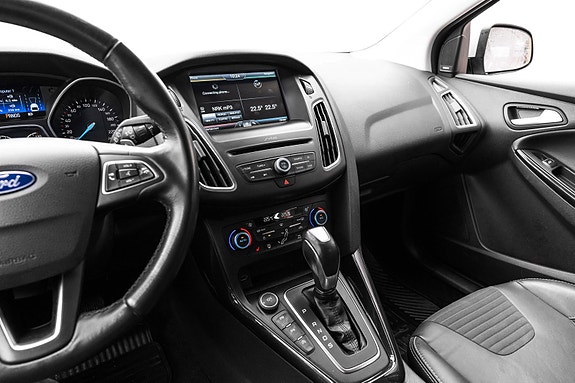 Ford Focus 21 of 30