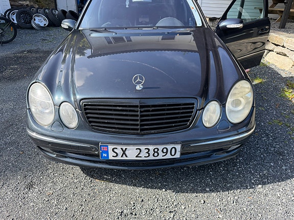 Mercedes-Benz E220 d 13 of 17