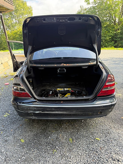 Mercedes-Benz E220 d 11 of 17