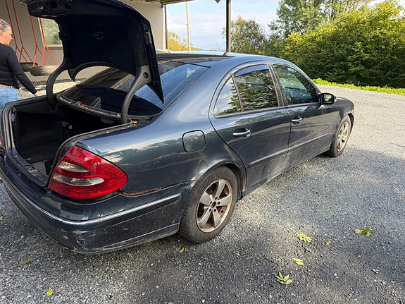 Mercedes-Benz E220 d 12 of 17