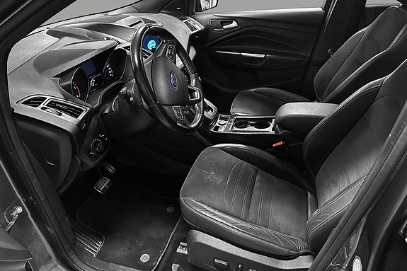 Ford Kuga 3 of 18