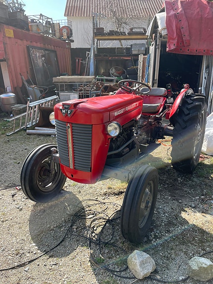 Massey Ferguson MF -30 8 of 9