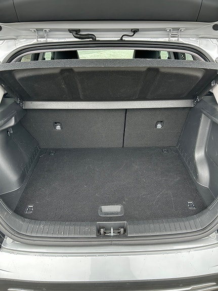 Hyundai Kona 17 of 26