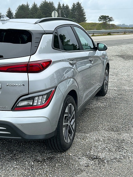 Hyundai Kona 9 of 26
