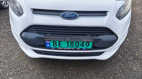 Ford Transit Connect 3 of 7