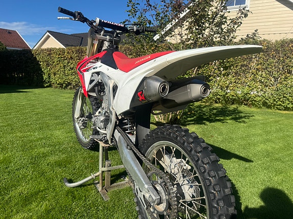 Honda CRF250R 2 of 4