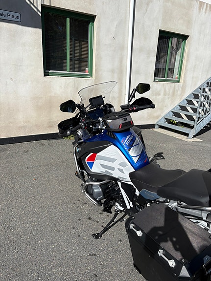 BMW R 1250 GS Adventure 5 of 12