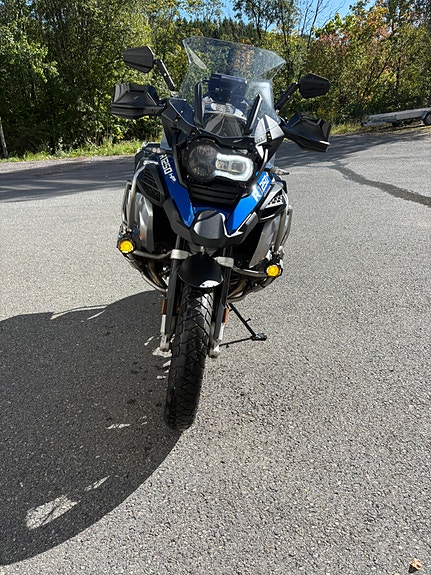 BMW R 1250 GS Adventure 2 of 12