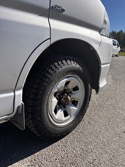 Toyota HiAce 8 of 30