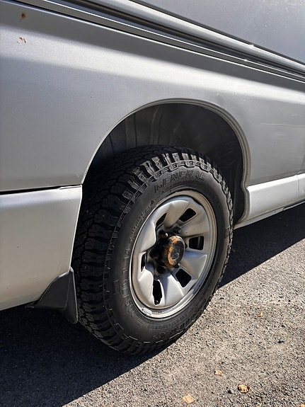 Toyota HiAce 7 of 30